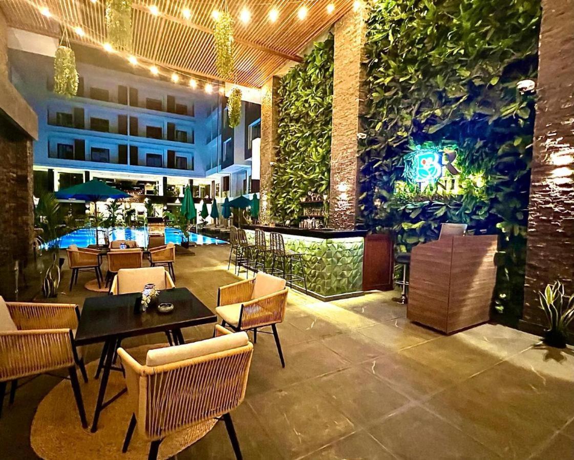 Imperial Resort, Eden 洪加達 外观 照片